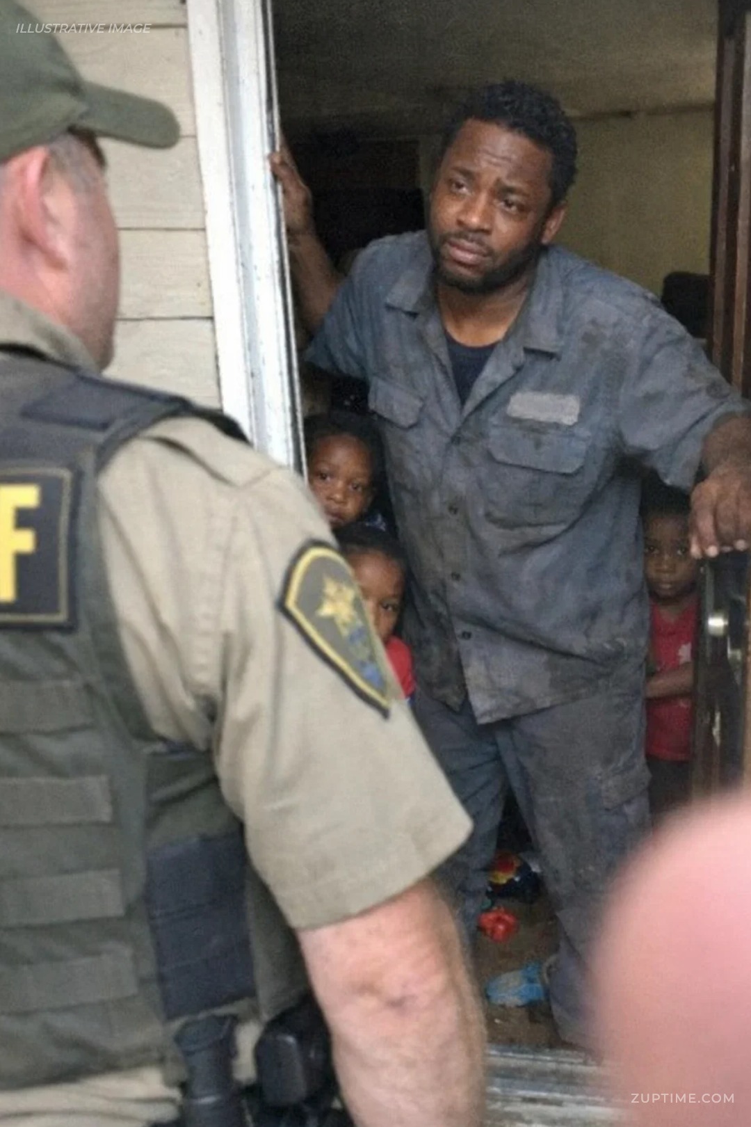 I Returned a Wallet Full of Cash I Found at Work — The Next Morning a Sheriff Knocked on My Door